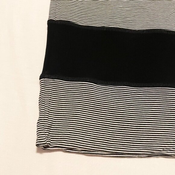 Joseph Ribkoff Striped Skirt Womens Size 10 - Picture 13 of 15